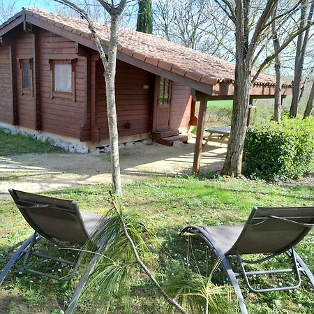 Les Chalets De Grazimis Condom Buitenkant foto