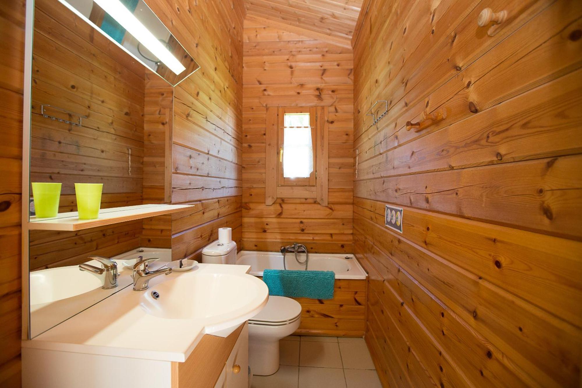 Les Chalets De Grazimis Condom Buitenkant foto