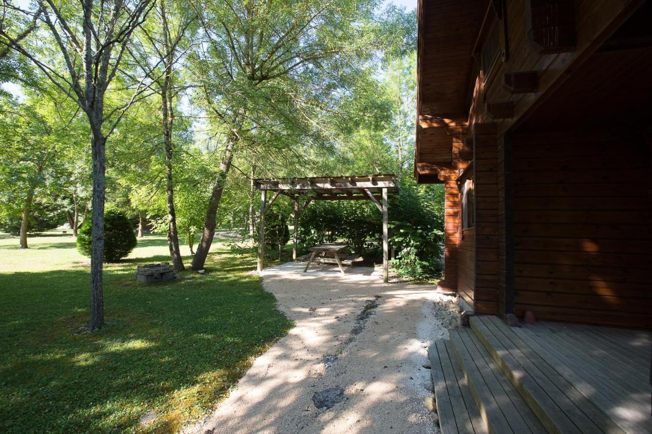 Les Chalets De Grazimis Condom Buitenkant foto