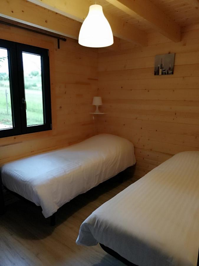 Les Chalets De Grazimis Condom Buitenkant foto
